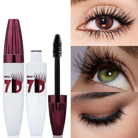 ✨ 1+1 GRATIS – Klitvrije Mascara 💖 | Krult, Verlengt & Geeft Direct een Intense Blik 💫👀
