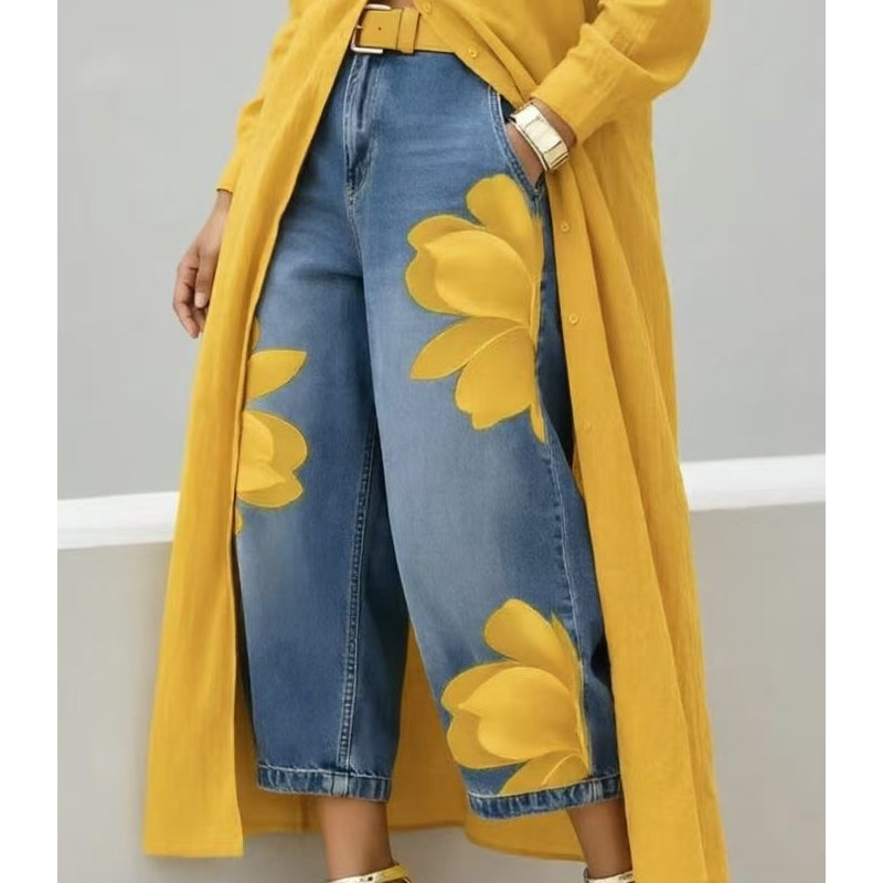 👖50% RABATT!🤍Damen Weite Jeans mit Künstlerischer Blumenapplikation